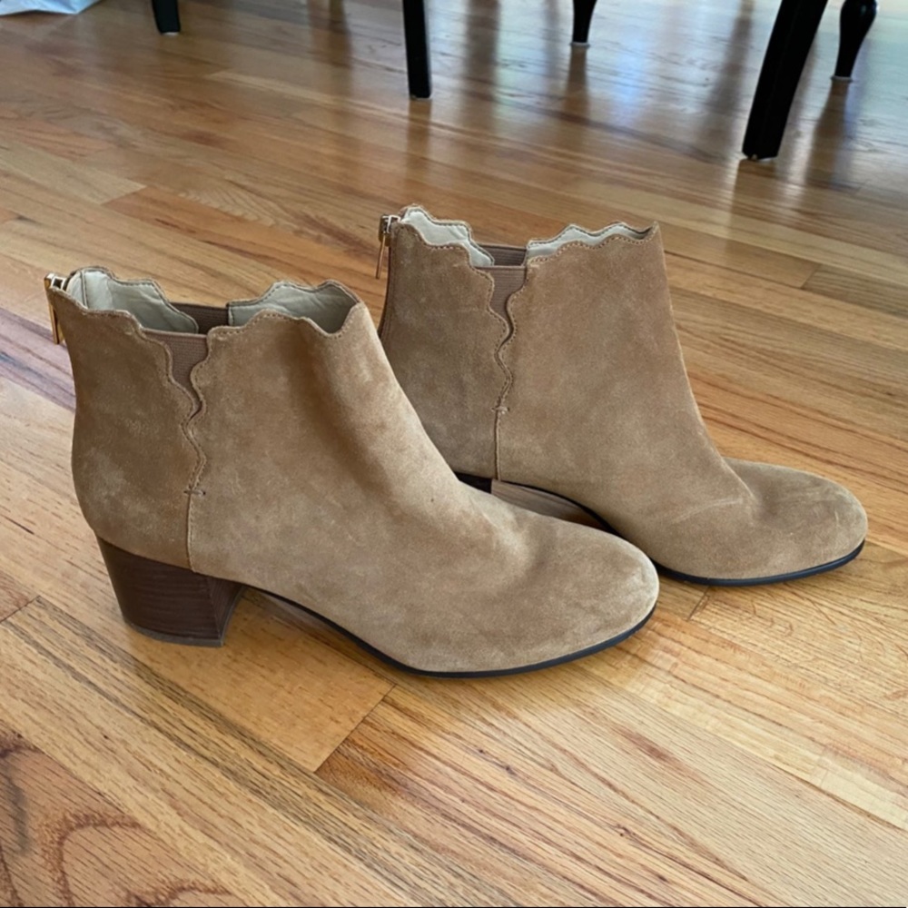 Lands’ End Women’s Heeled Scallop Booties